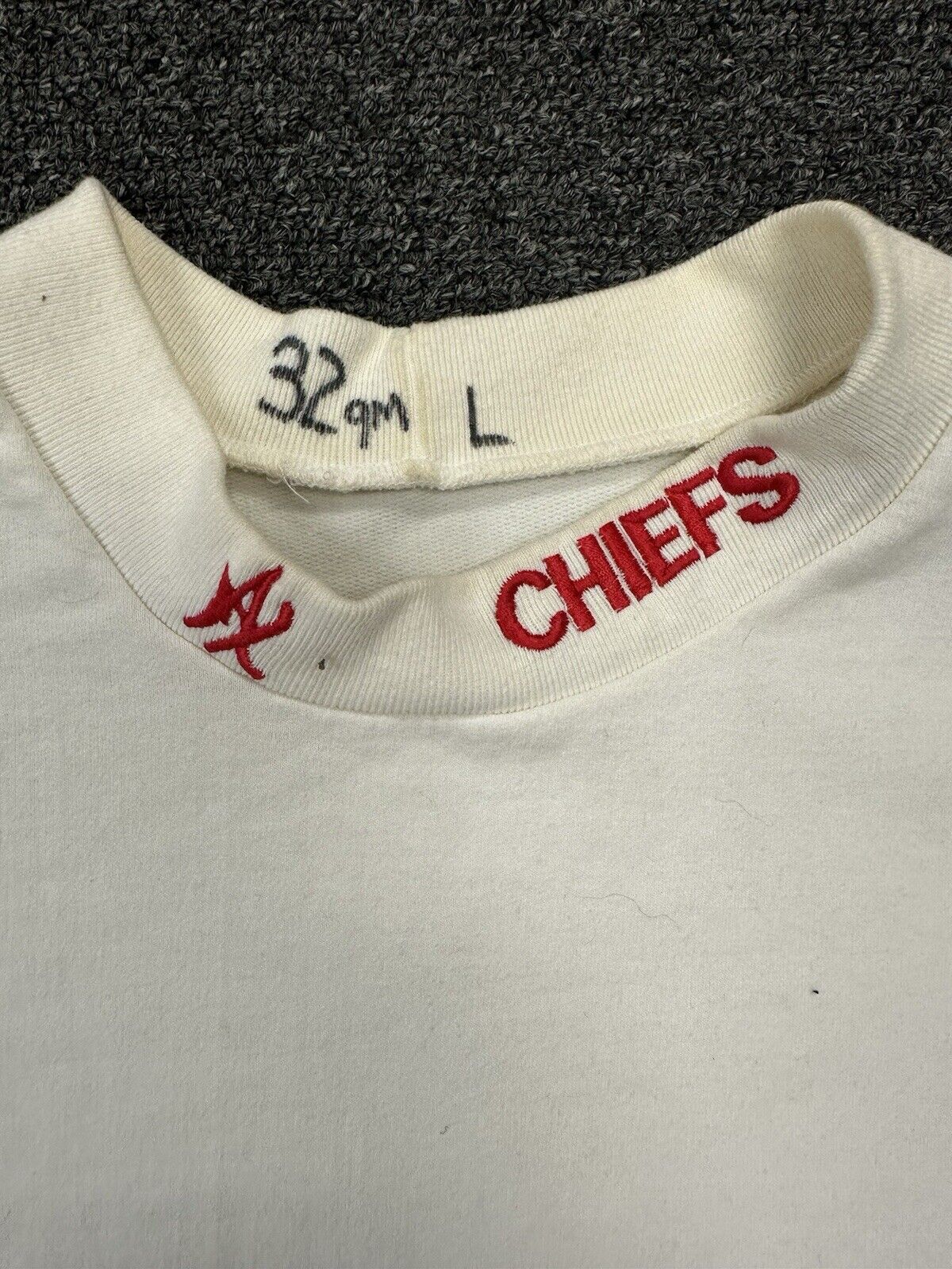 1993-1997 Marcus Allen KC Chiefs NFL HOFer GAME USED Football Undershirt #32