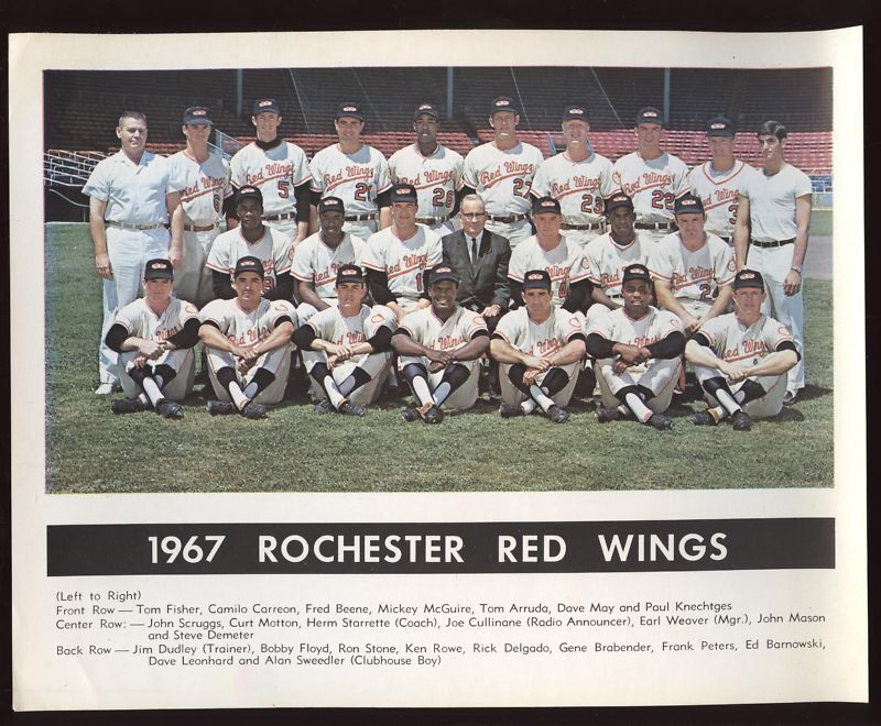 1967 Central TrustCo Rochester Red Wings Team Photo EX+