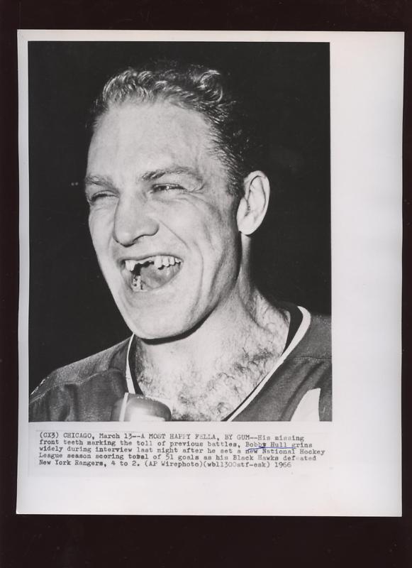 Original 1966 Bobby Hull Scores 51 Goals Wire Photo 