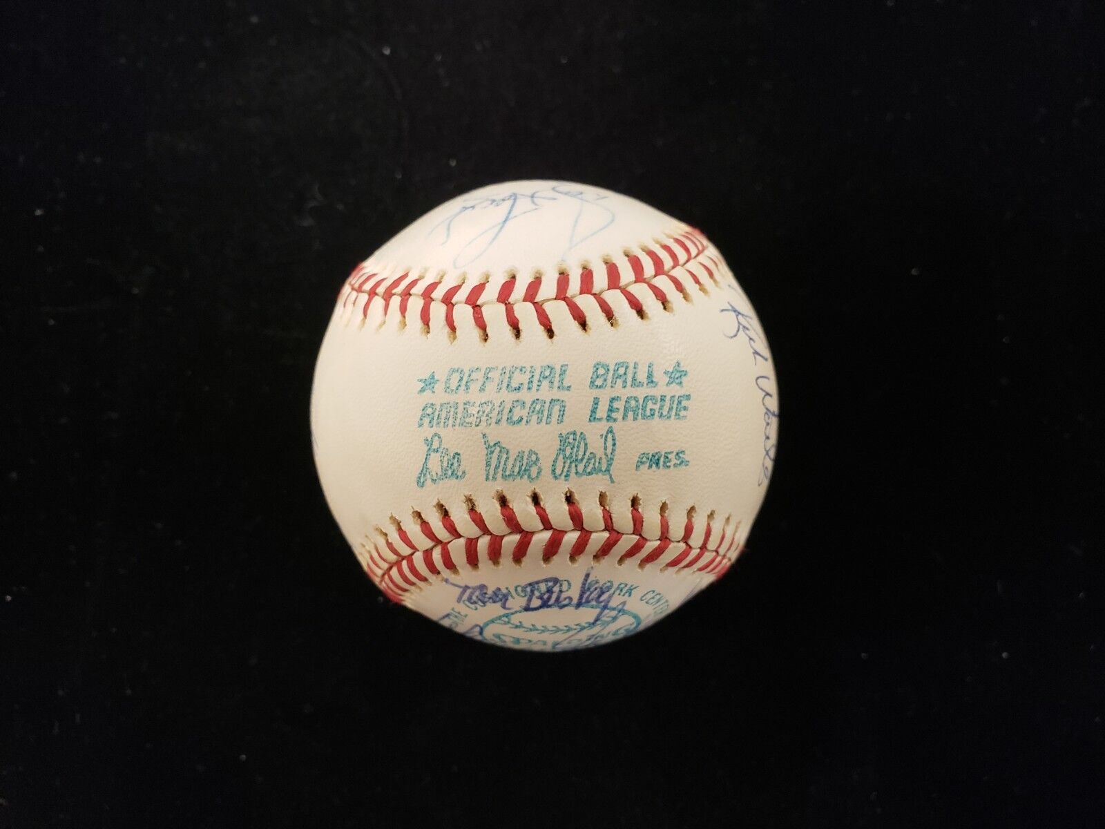 1977 Cleveland Indians Autographed Baseball - 25 Signatures - JSA LOA