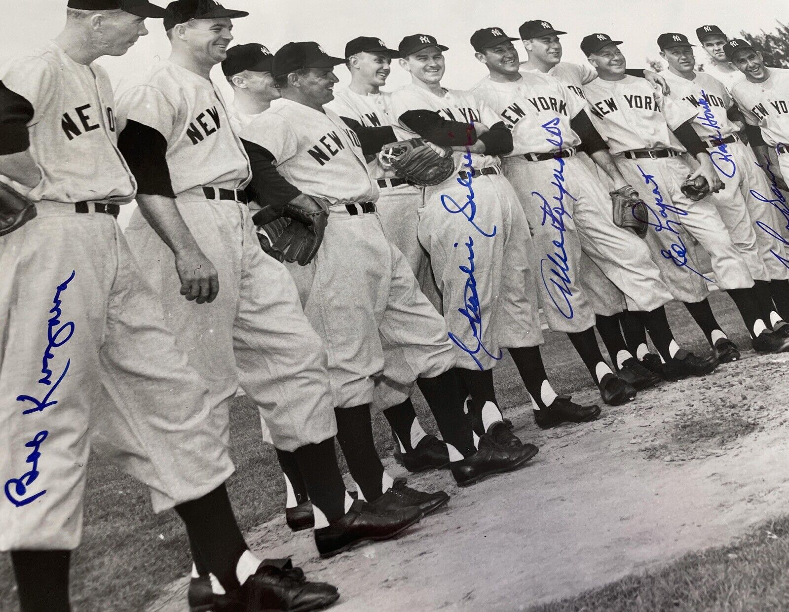 Yankees Signed 11x14 Photo 9 Signatures Berra, Lopat, Houk, Auto w B&E Hologram