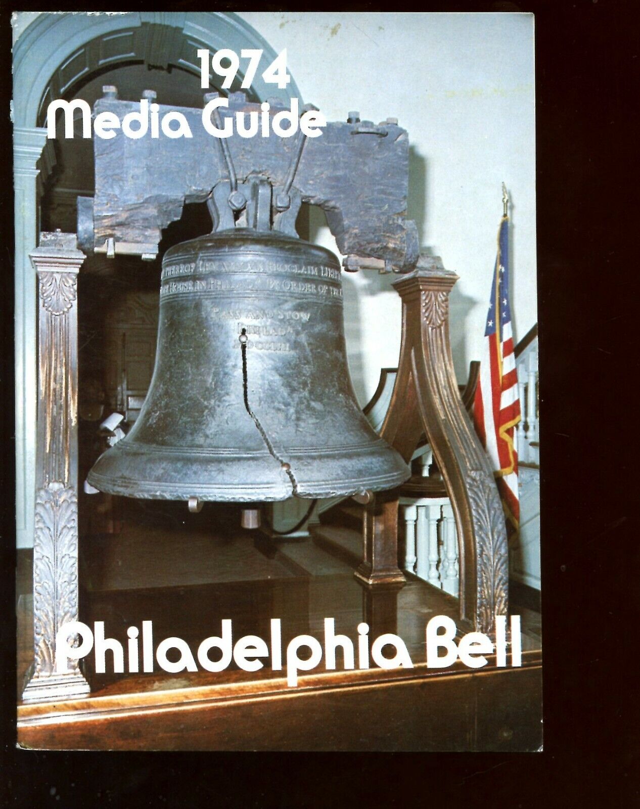 1974 WFL Football Philadelphia Bell Media Guide EXMT