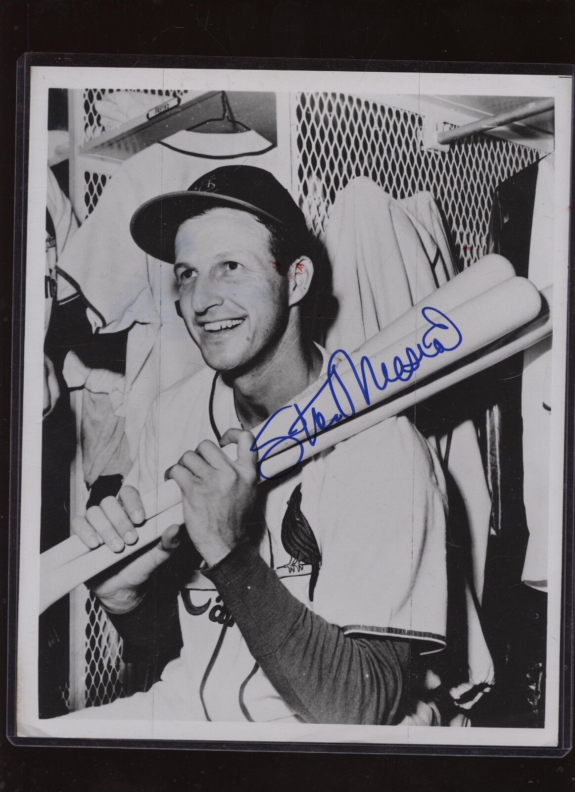 Stan Musial St. Louis Cardinals Autographed 8 X 10 B & W Photo Hologram