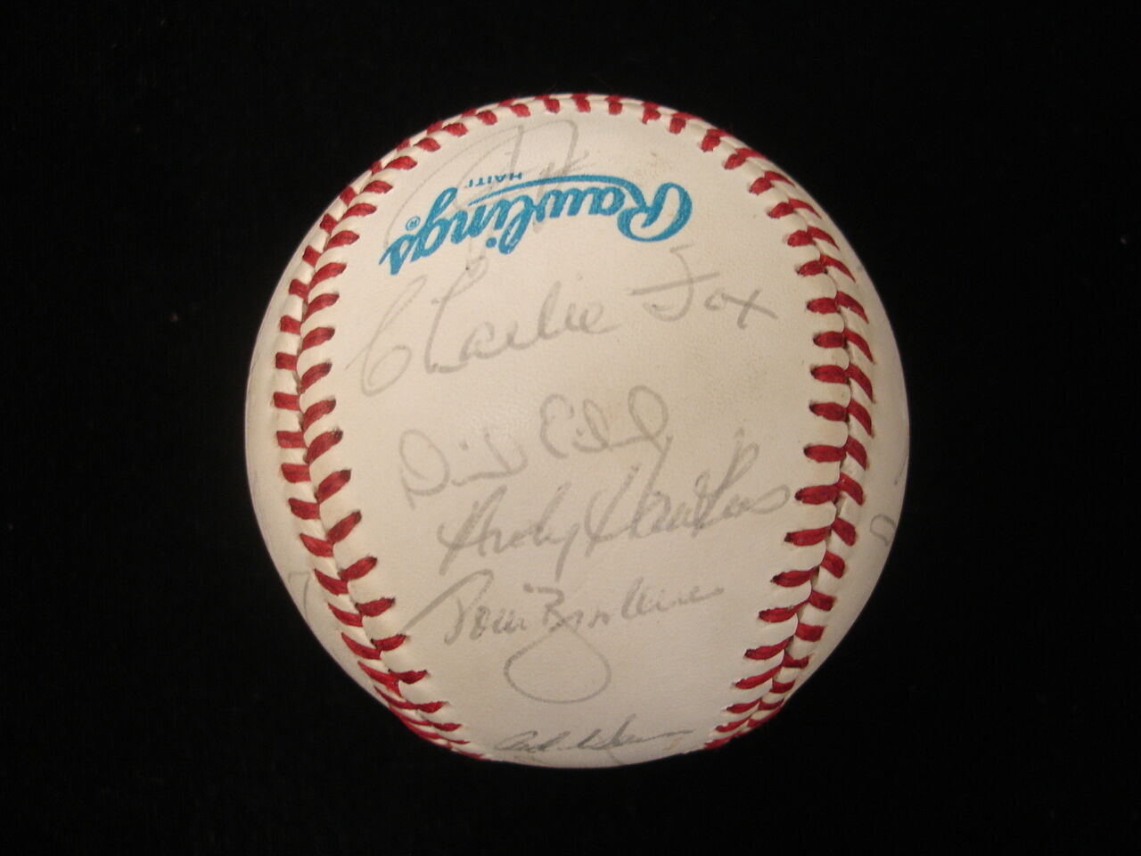 1989 New York Yankees Autographed AL Baseball - 20 Signatures