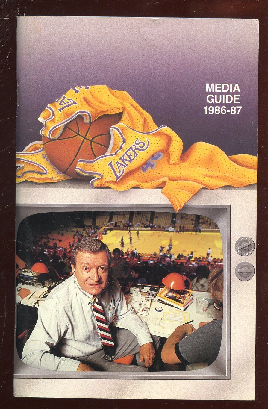 1986/1987 NBA Basketball Los Angles Lakers Media Guide NRMT