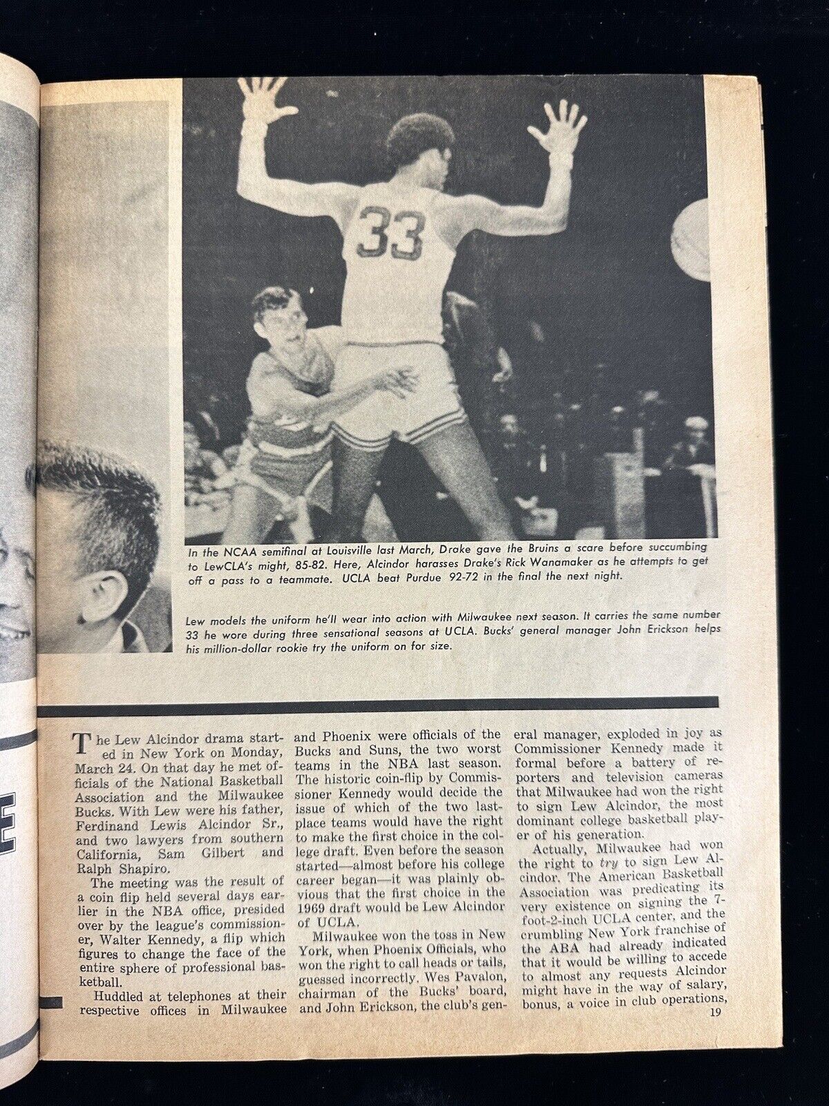 August 1969 Countrywide Sports Magazine Lew Alcindor Rookie w/ Mantle Section EX