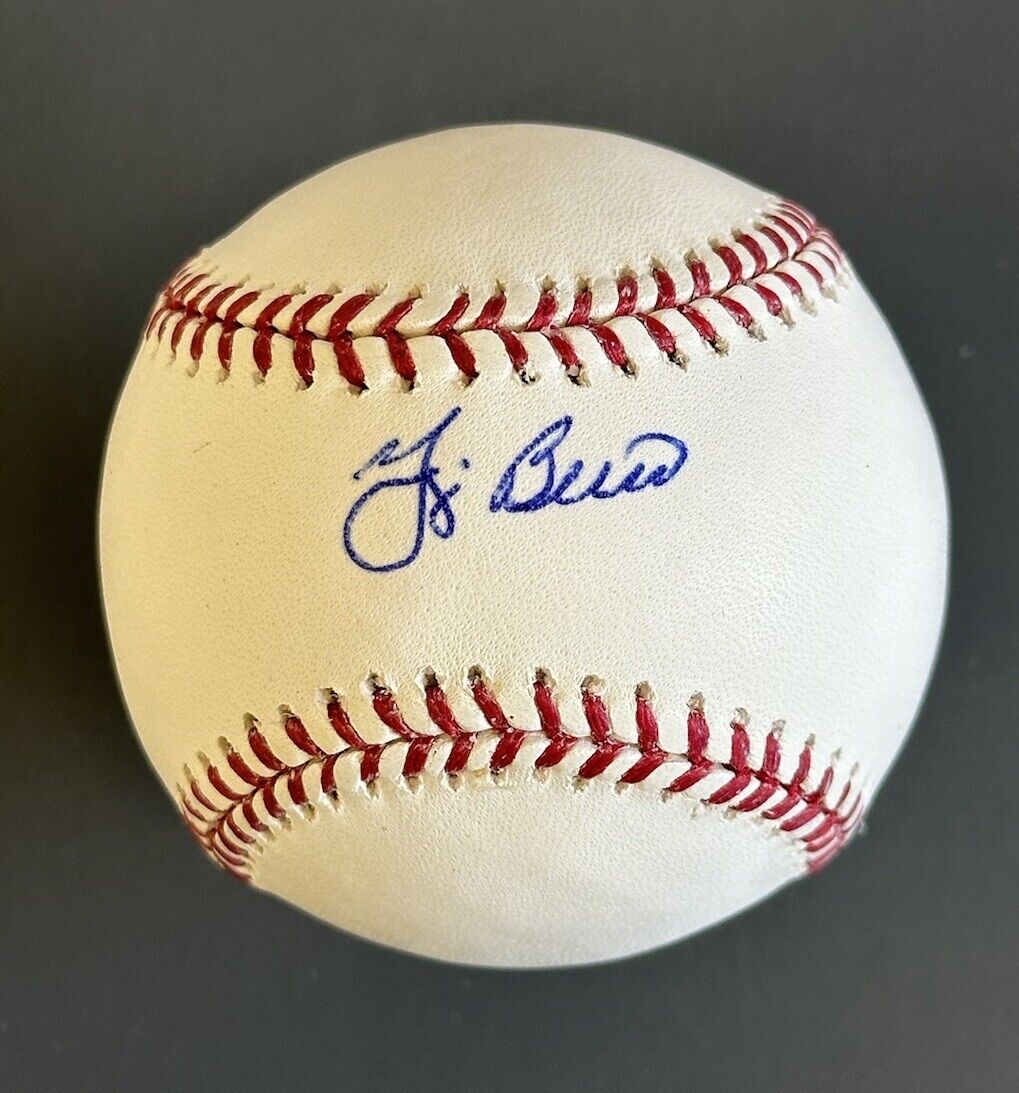 Yogi Berra New York Yankees HOFer SIGNED Official MLB Baseball PSA DNA