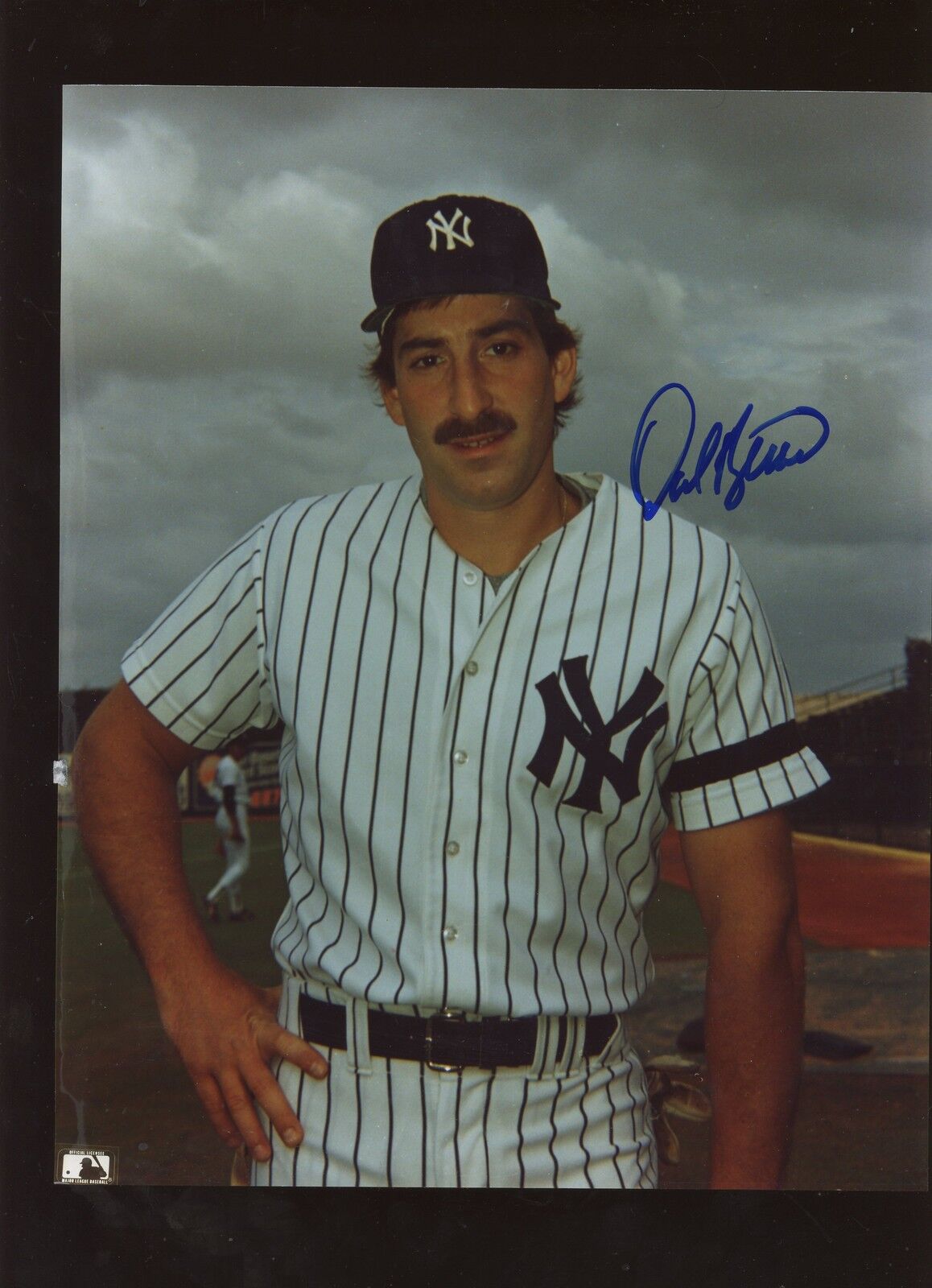 Dale Berra New York Yankees Autographed 8 X 10 Photo Hologram