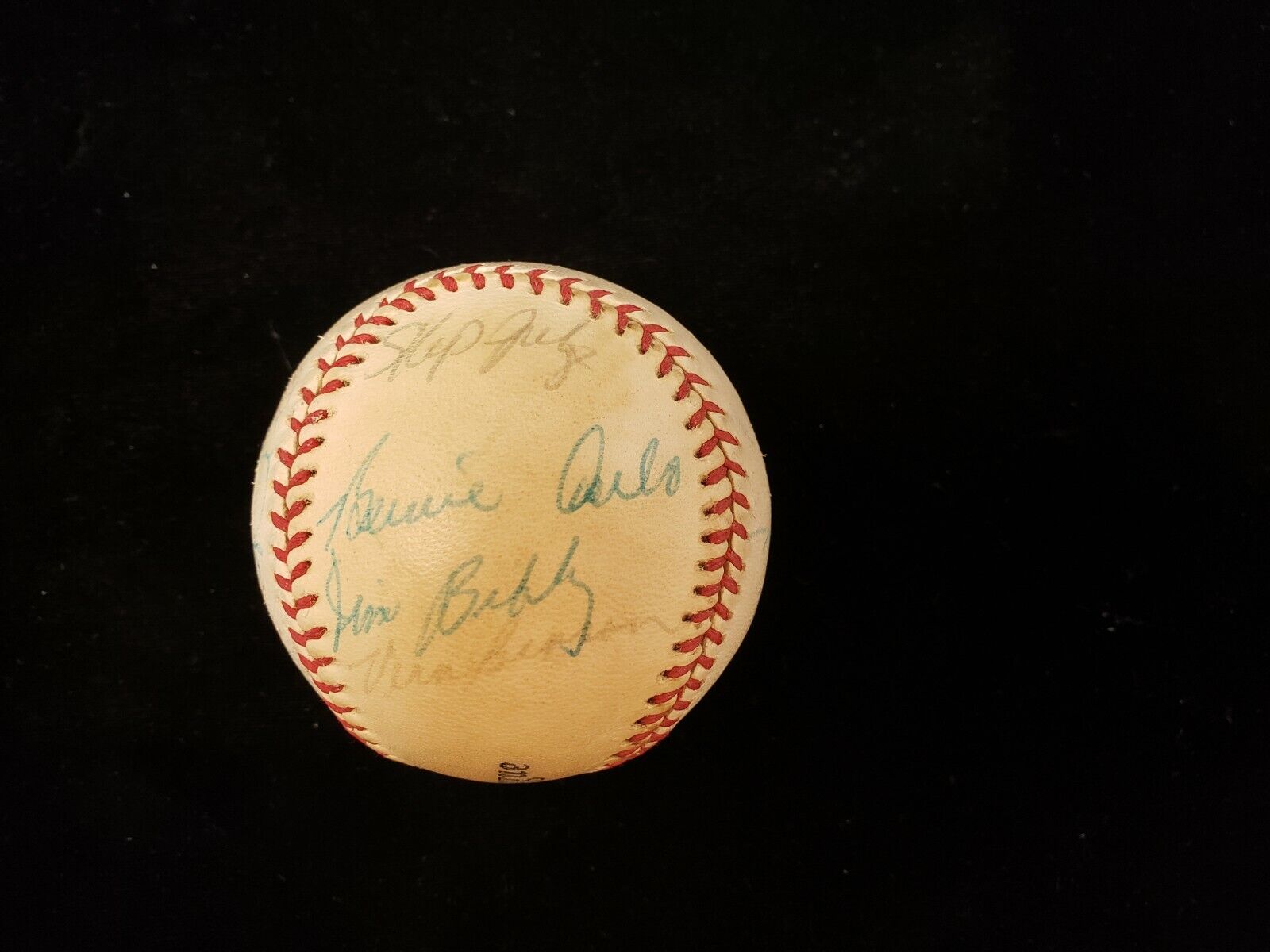 1972 St. Louis Cardinals Autographed Unofficial Baseball - 17 Signatures!