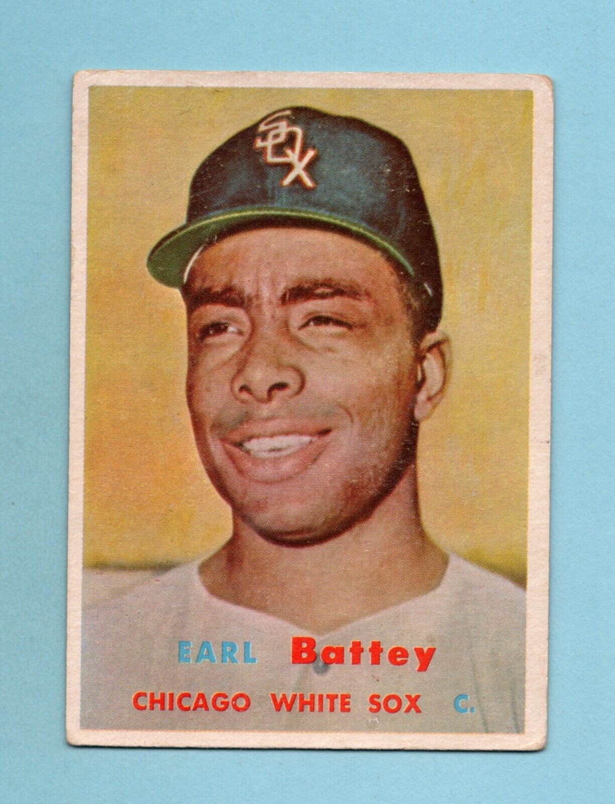 1957 Topps #401 Earl Battey Chicago White Sox Rookie Baseball Card VG - VG+