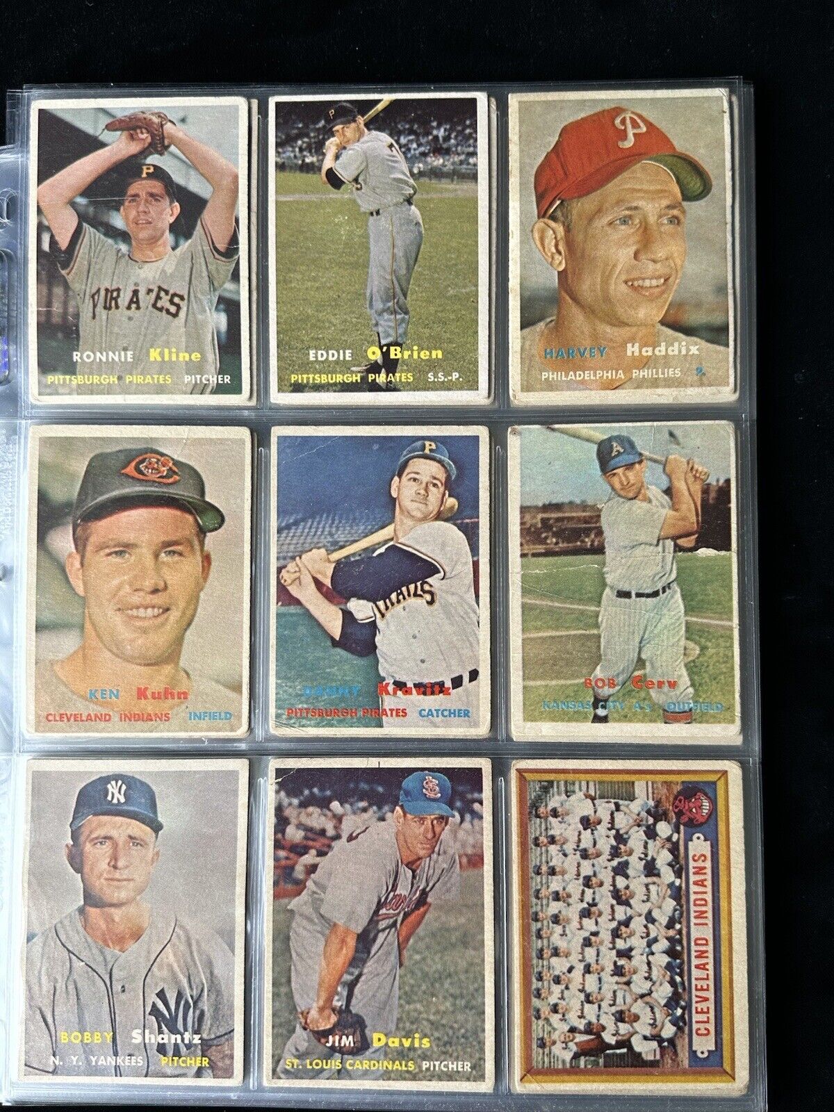 1957 Topps Starter Set Lot of 192 Diff. Baseball Cards w/41 Middle Series