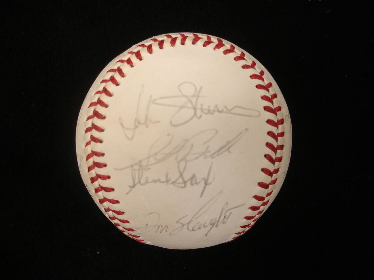 1989 New York Yankees Autographed AL Baseball - 20 Signatures