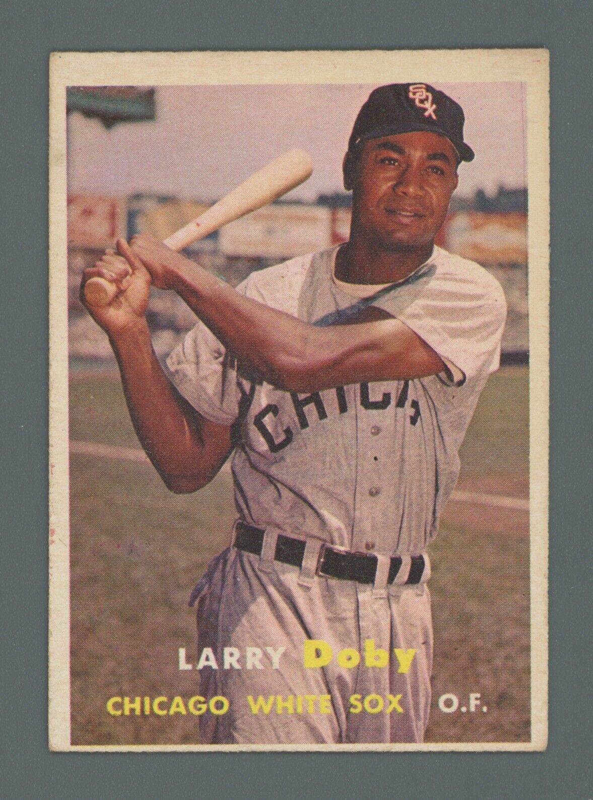 1957 Topps #85 Larry Doby Chicago White Sox Baseball Card EX+ o/c str