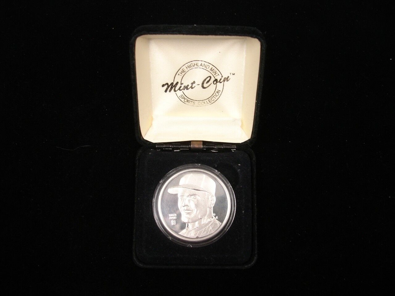 Roger Maris Limited Edition .999 Silver Coin - Highland Mint - Original Box