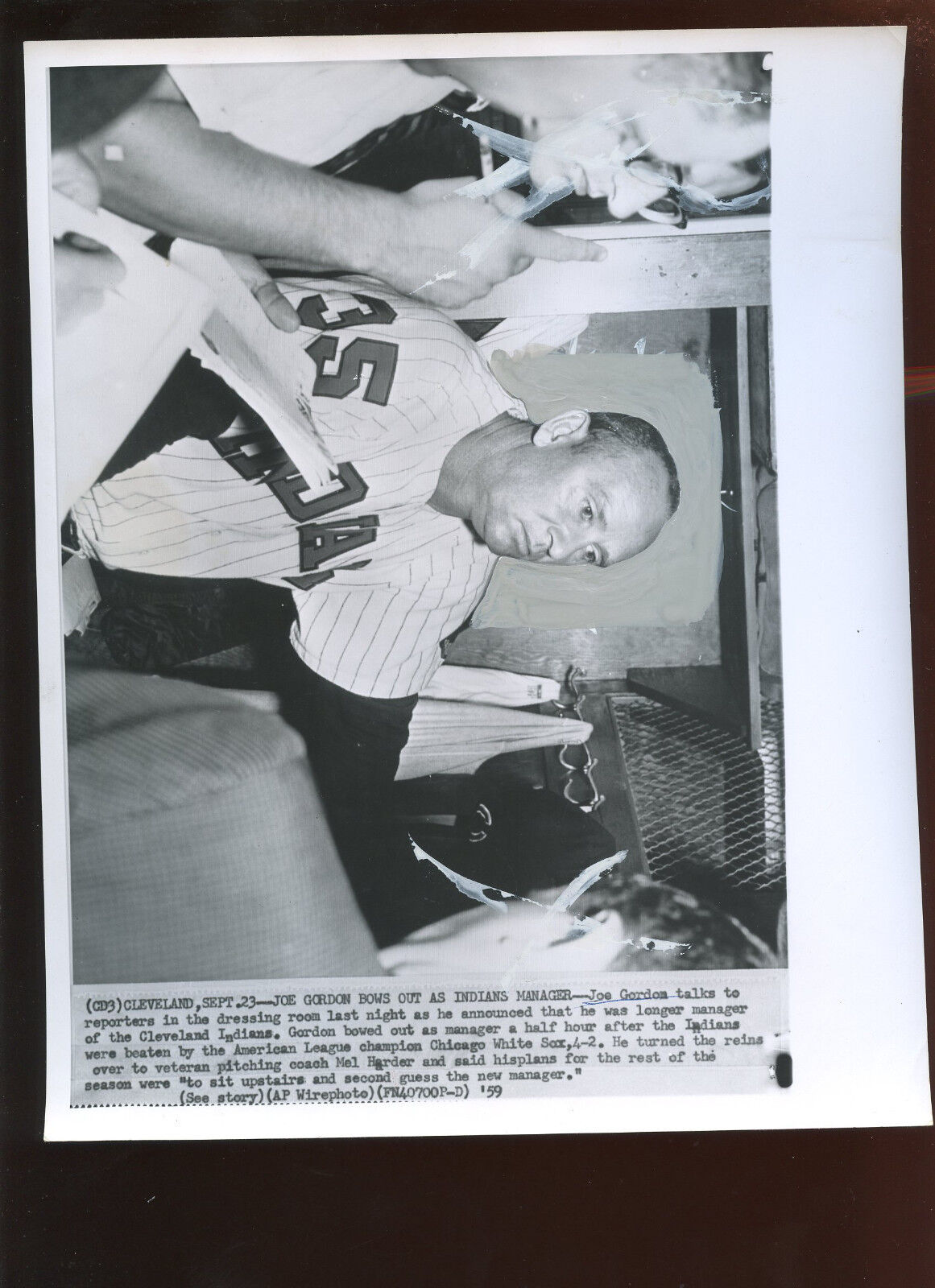 Original 9-23 1959 Joe Gordon Clevelan Indians Manager Resigns 8 X 10 Wire Photo