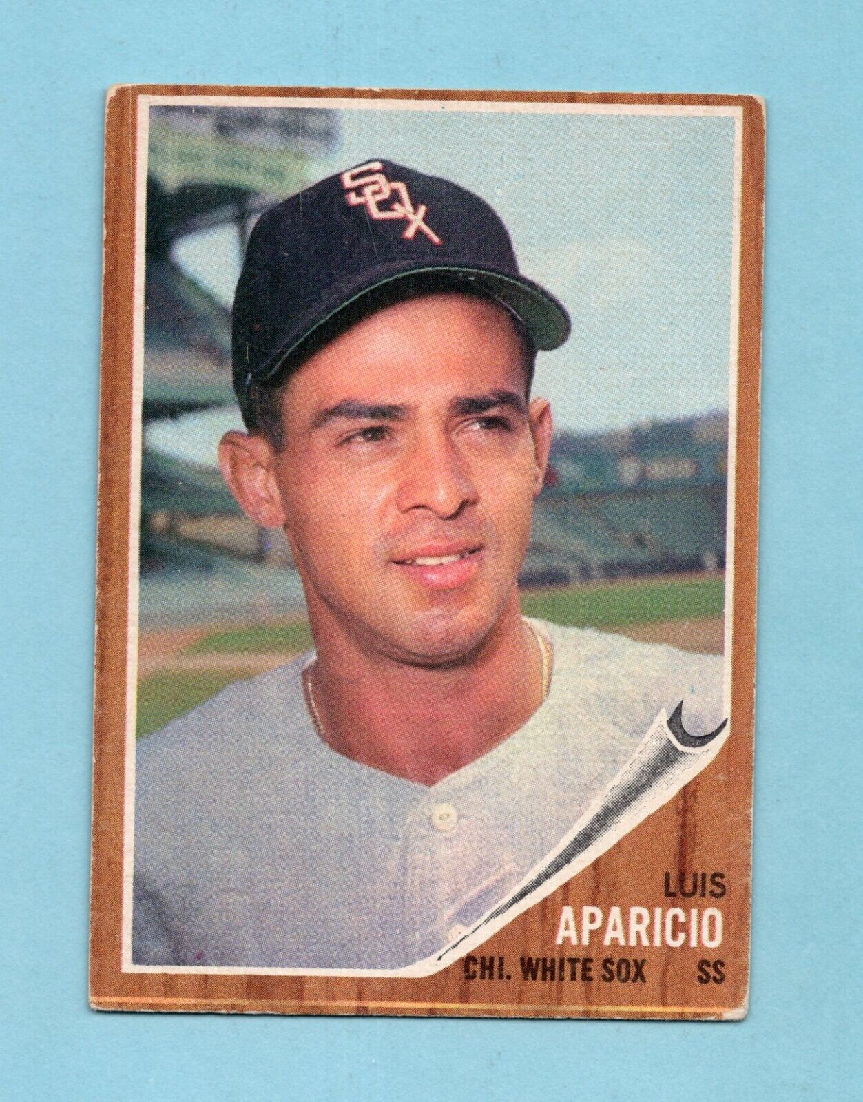 1962 Topps #325 Luis Aparicio Chicago White Sox Baseball Card w/peel off on bk