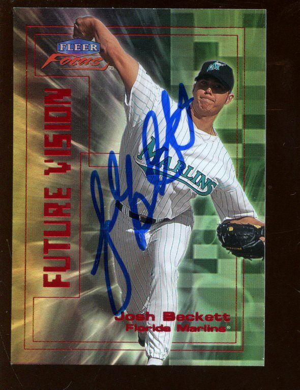 2000 Fleer Baseball Card #15 Josh Beckett Rookie Autographed NRMT