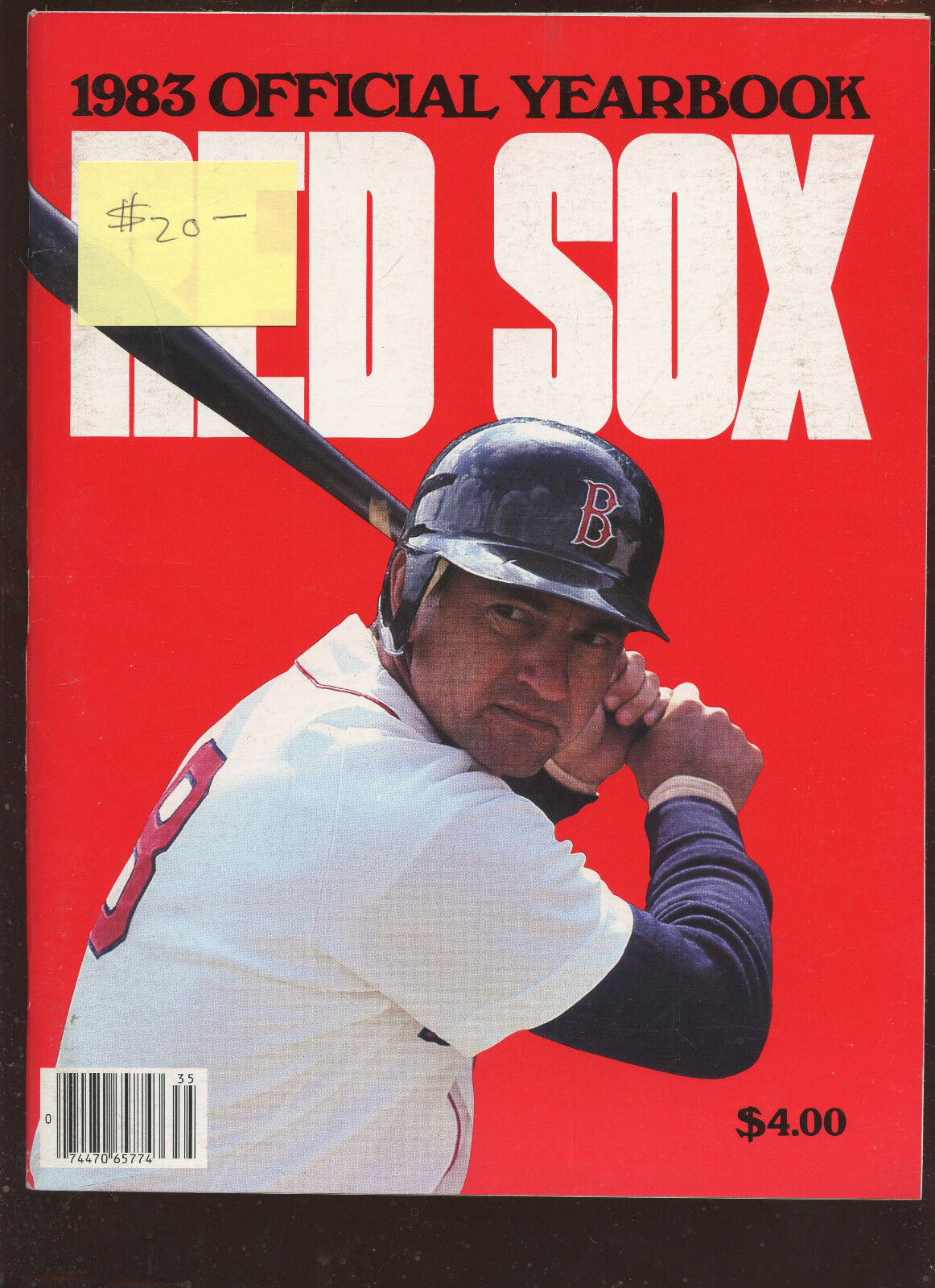 1983 MLB Baseball Yearbook Boston Red Sox NRMT