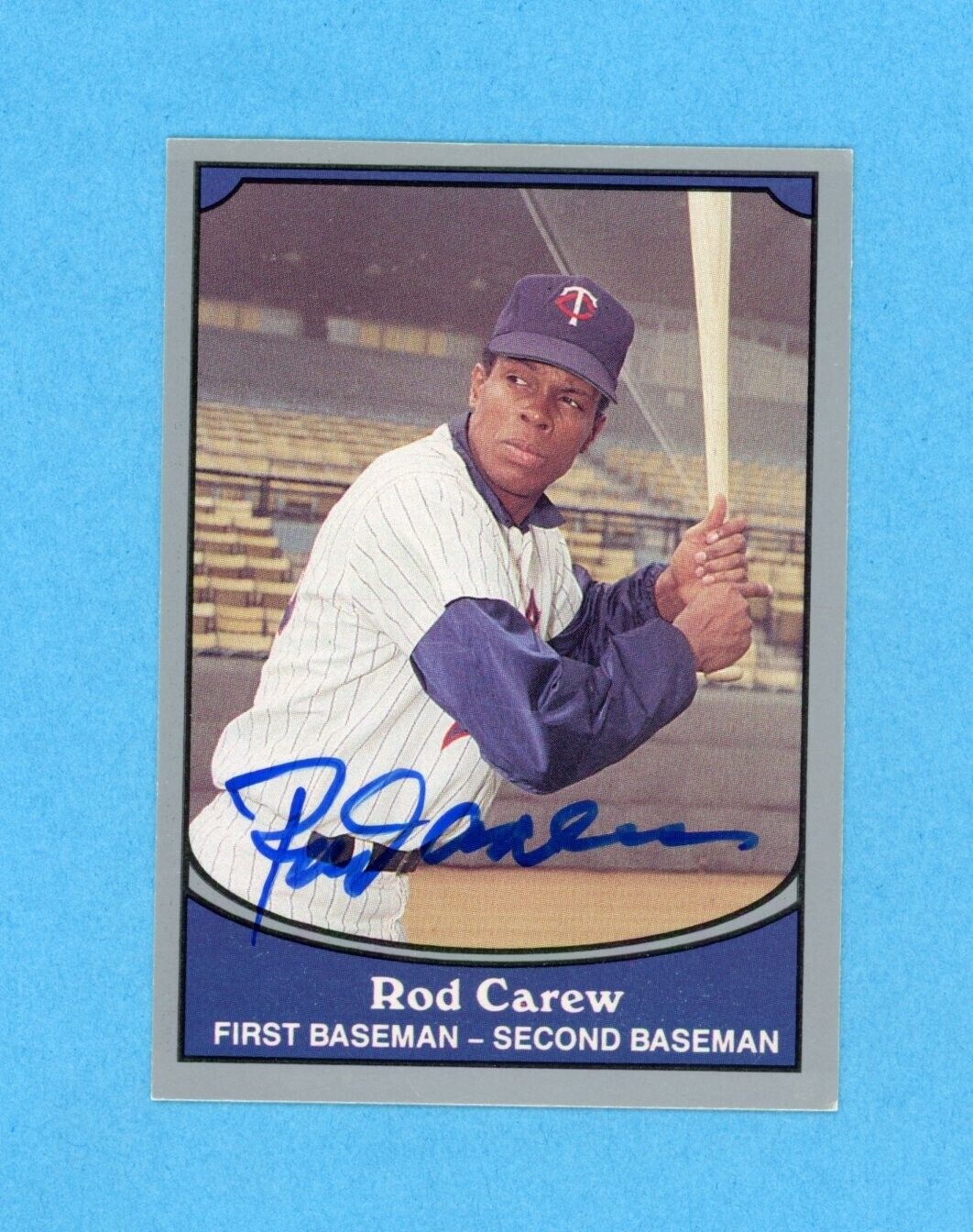 Rod Carew Minnesota Twins 1990 Pacific Legends #17 Autographed Baseball Card