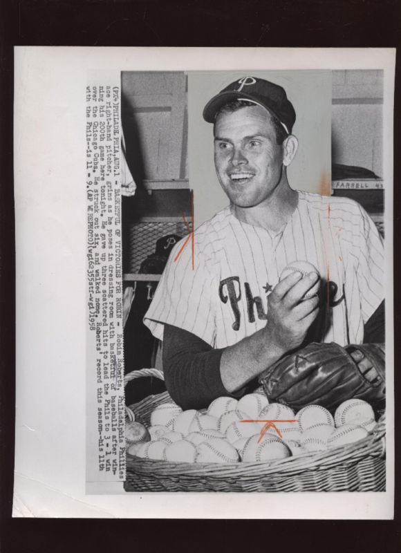 Original 1958 Robin Roberts 200th Win Wire Photo