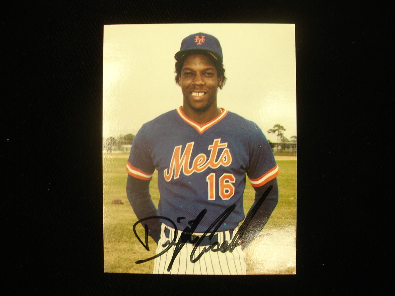 Dwight 'Doc' Gooden Autographed 1986 New York Mets Postcard