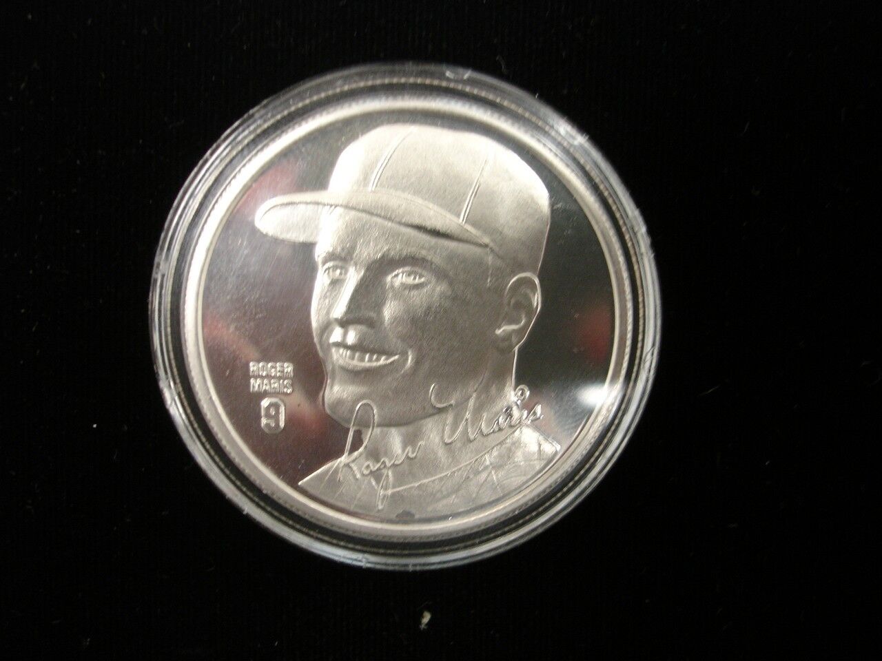 Roger Maris Limited Edition .999 Silver Coin - Highland Mint - Original Box