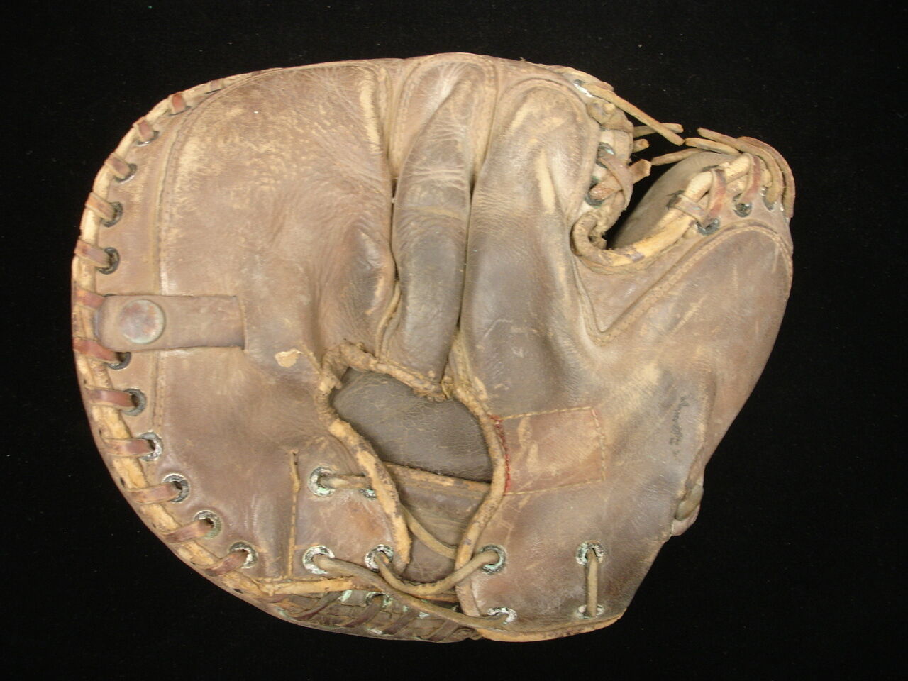 Late 1940's Bobby Rhawn Giants Pirates White Sox Game Used Catcher's Mitt w/ LOA