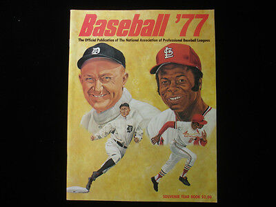 1977 NAPBL Official Baseball Souvenir Yearbook EX+