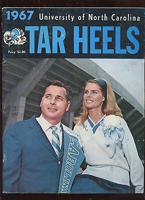 1967 NCAA Football North Carolina Football Blue Book Media Guide / Yearbook VGEX