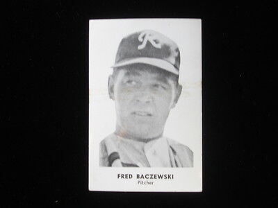 1956 Seattle Rainiers Popcorn Fred Baczewski Minor League Baseball Card VG/EX