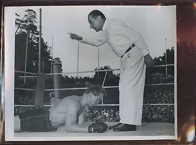 Original September 9 1952 Conny Rux vs Karal Sya German Boxing Wire Photo