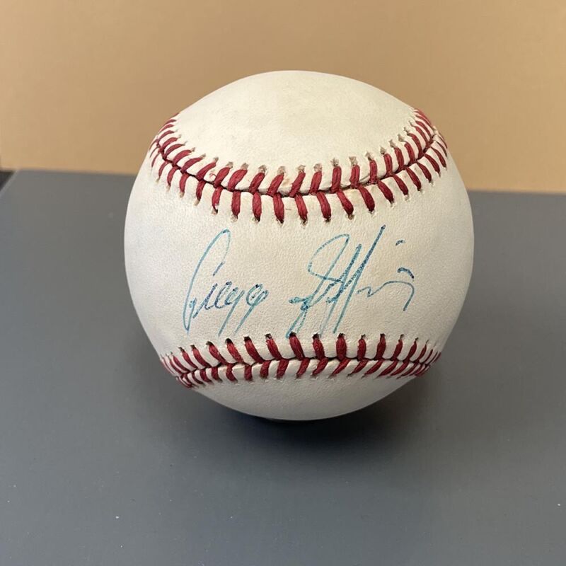 Gregg Jefferies Signed ONL Giamatti Baseball Auto with B&E Hologram