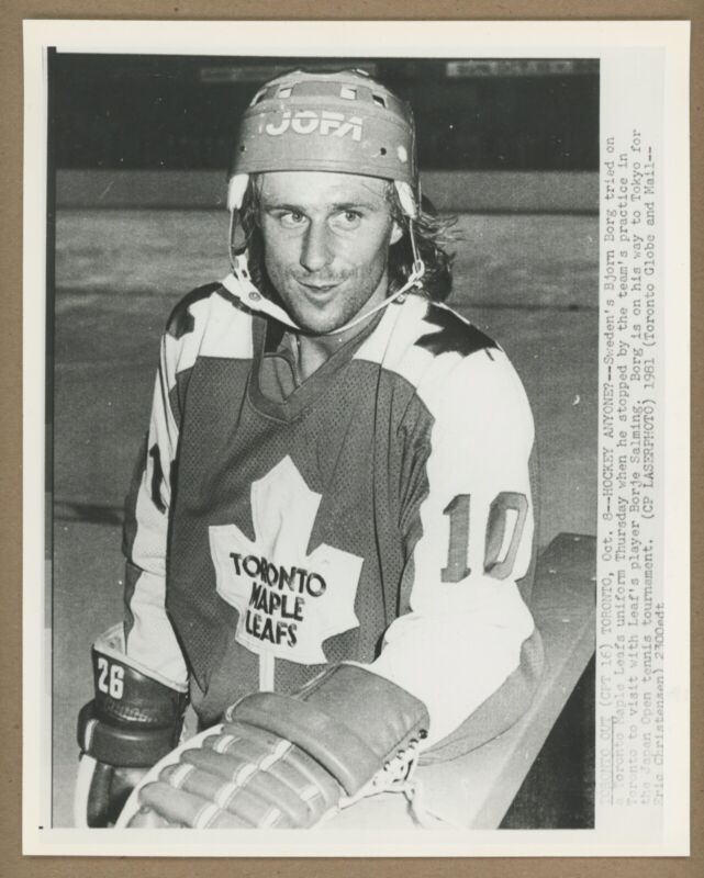 Tennis Star Bjorn Borg Toronto Maple Leafs 1981 Press Photo 8x10 Photo