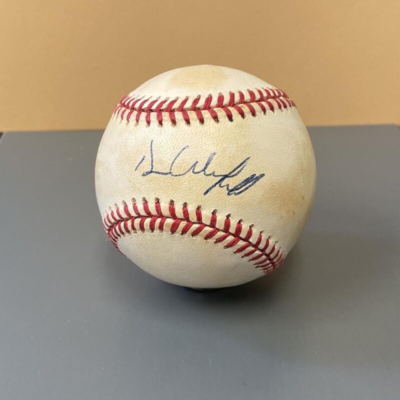 Dave Winfield HOFer Signed OAL B Brown Baseball Auto with B&E Hologram