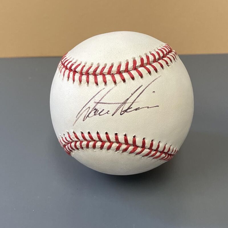 Walt Weiss Signed OAL B Brown Baseball Auto with B&E Hologram