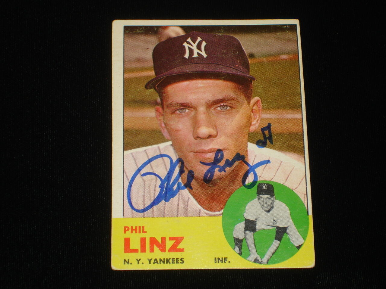 1963 Topps Phil Linz NY Yankees Signed Baseball Card - Card #264 - Weak EX