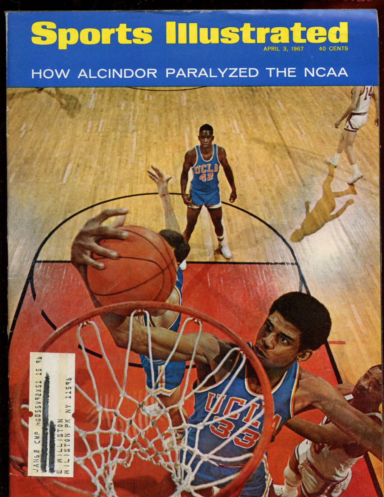 April 3 1967 Sports Illustrated Magazine Lew Alcindor UCLA Front Cover EXMT