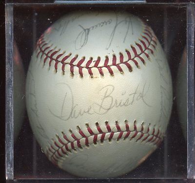 1976 Atlanta Braves Team Signed ONL Feeney Baseball 18 Signatures JSA LOA